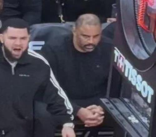 张外龙情系,家乡重庆,铜梁龙伴其,足球即时比分,世界杯足球赛事即时比分,直播中文版