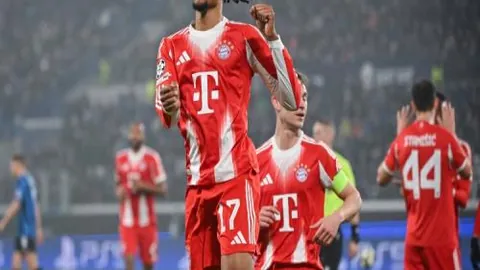 CBA夜战高潮迭起，屡现逆袭奇迹，三冠王与首败者共竞技场